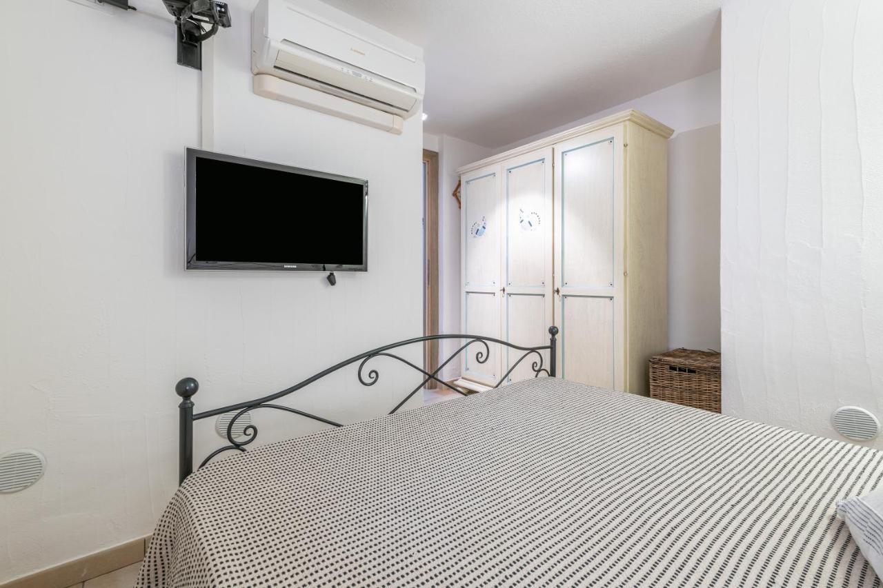 Casa Vacanza Il Bouganville Villasimius Exterior foto